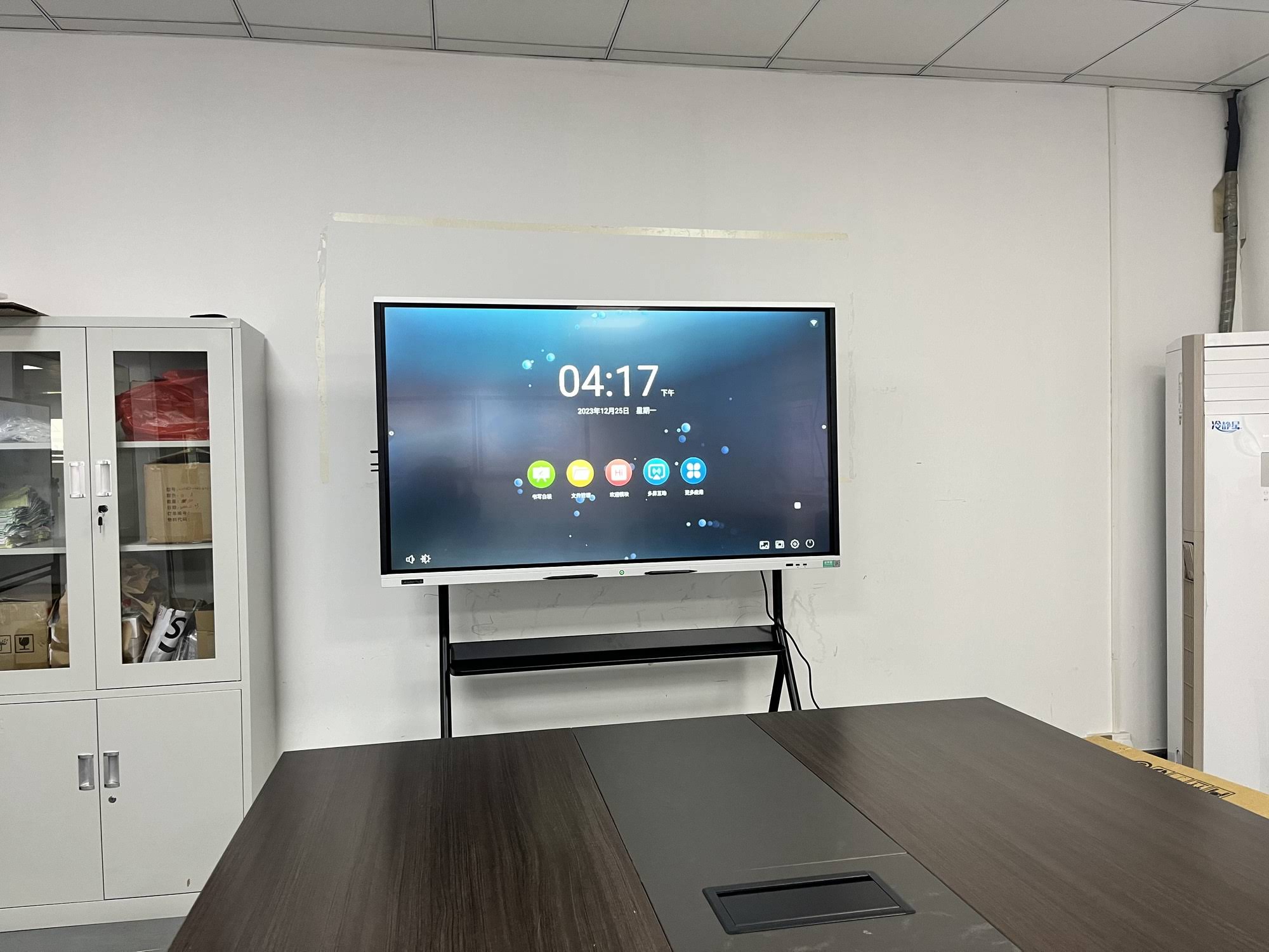 TV converted into smart board setup