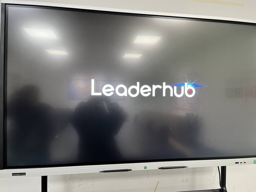 How to Connect a Smart Board to a Laptop, PC, or Phone